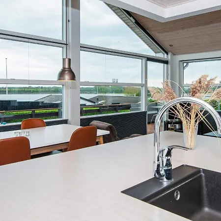 Holiday home Xxv *