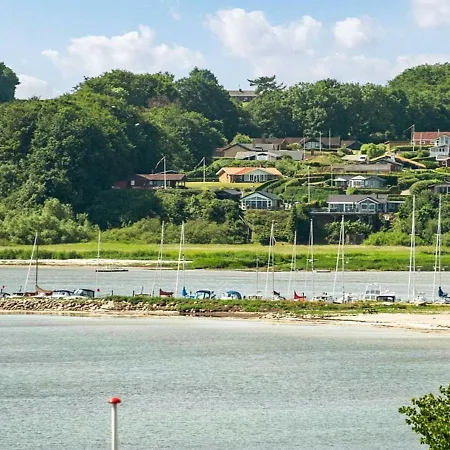 Holiday home Beachfront Bliss In Hejlsminde - By Traum
