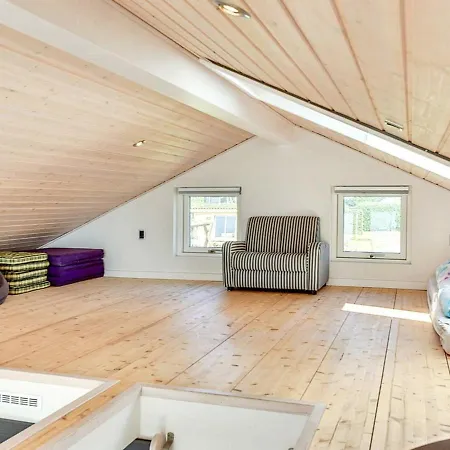 Holiday home Beachfront Bliss In Hejlsminde - By Traum Hejls